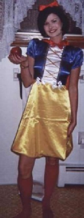 LisaL120 - Halloween!  Me as Snow White