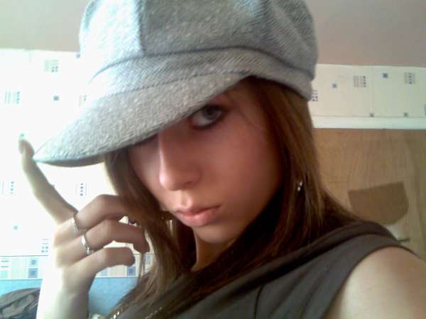 Laura Shaw - Girl With ATTITUDE :D