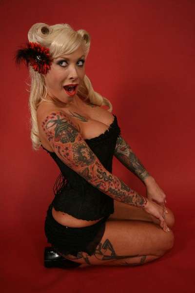 Katt Nipz - Varga Shoot