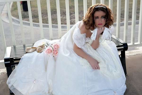 Sarah Moore - Left At The Altar