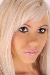 phoebe270988