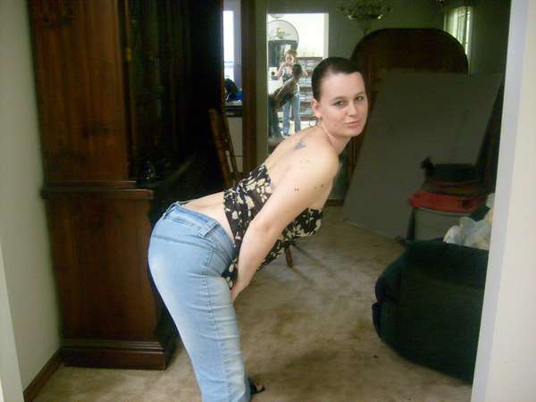 candykisses - showing off my assets...