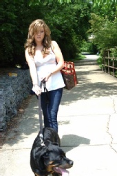 Aki - Walking Brabus