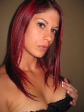 EVA LUXURIA - face shot
