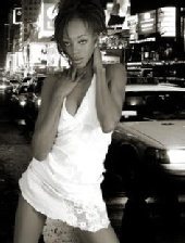 TIFFANY-CHAMPAGNE