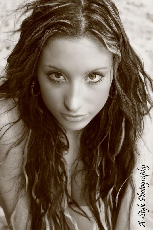 CinaC - B and W