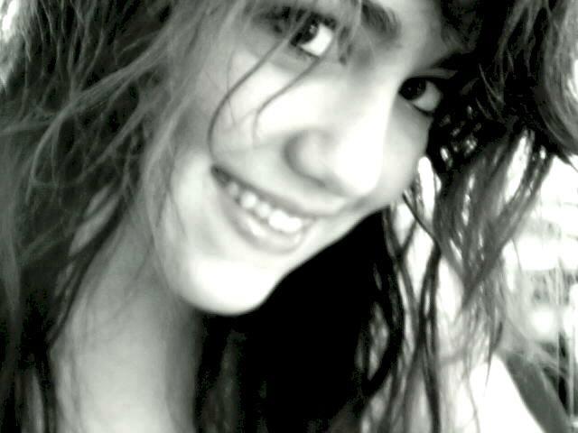 Nicholette Averie - Wet hair