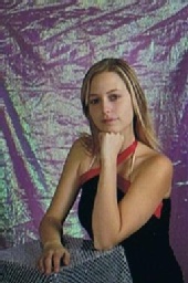 Leah Ballinger - model picture 2