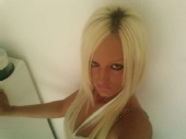karleigh - mee x