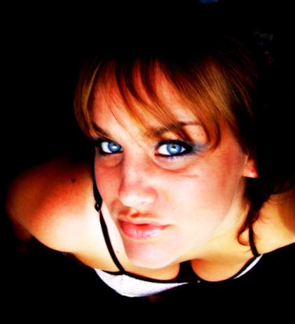 Holly - No I don't wear contacts