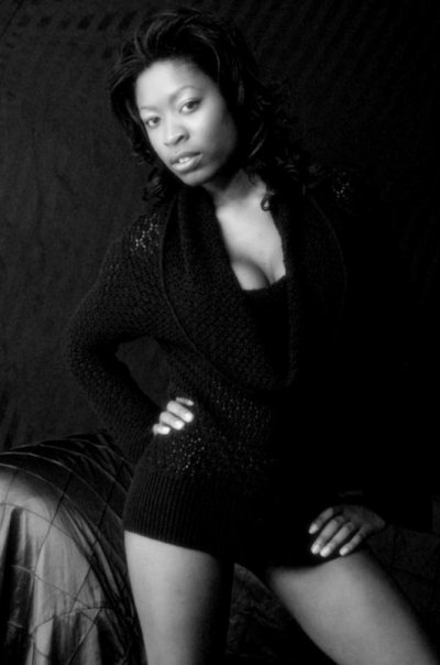 esi - black and white