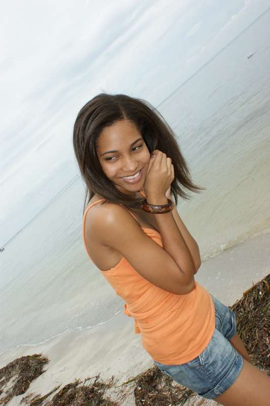 Sasha Tania