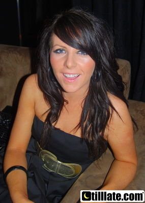 karen niblock - pose party