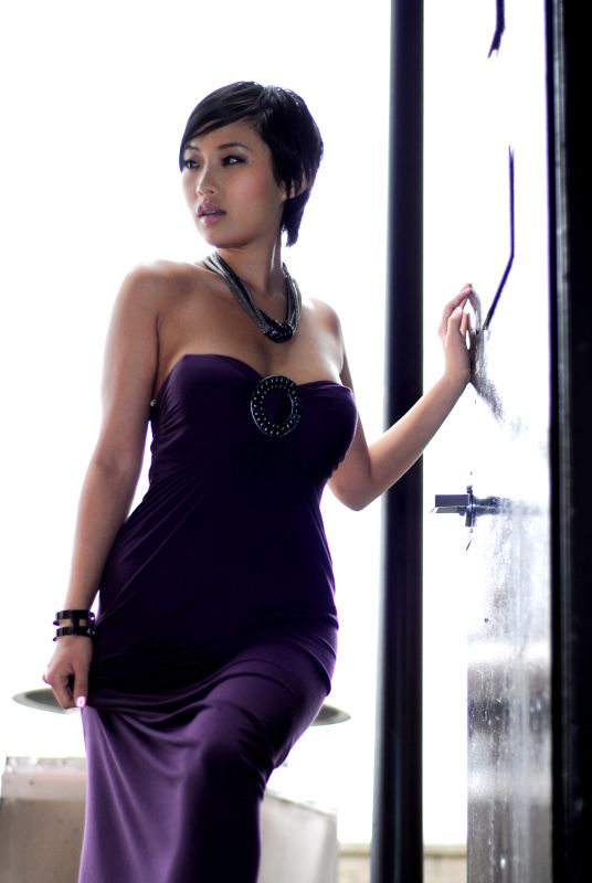 Annie Siara - Escaping