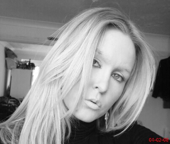 Jenna - Jenna headshot 1