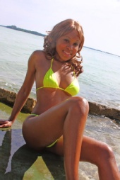 gin - yellow bikini