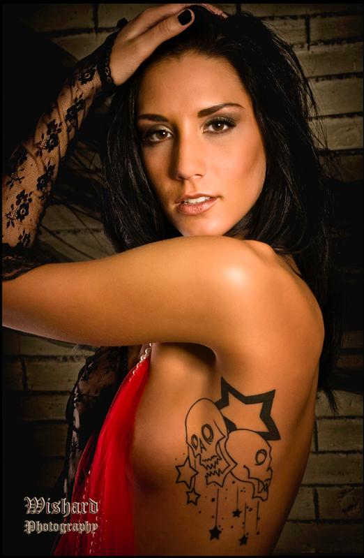 Gina Loreno - Skulls & Stars