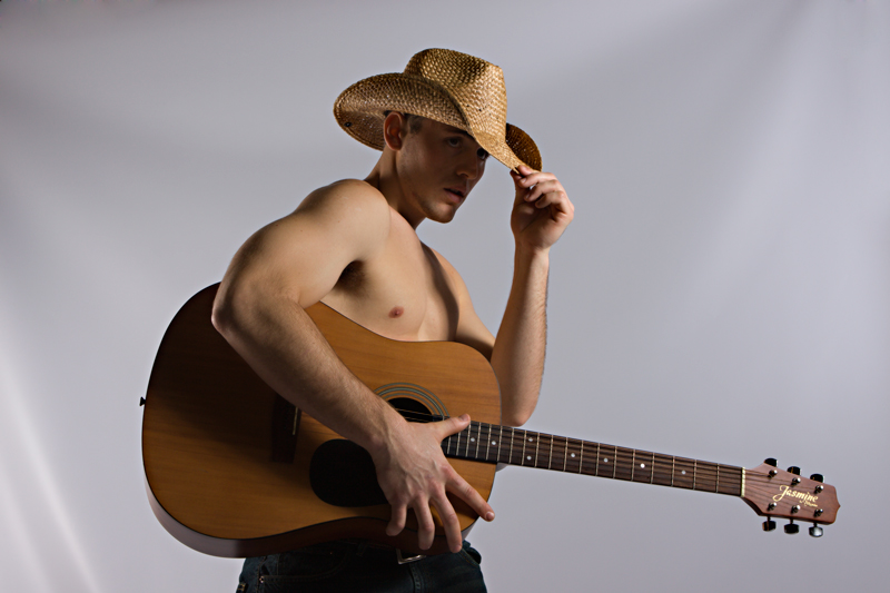 Ellis Nanney - Howdie