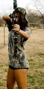 Haley Cogburn - Bowhunter