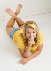 Chelsea Hahn - yellow shirt full body 2
