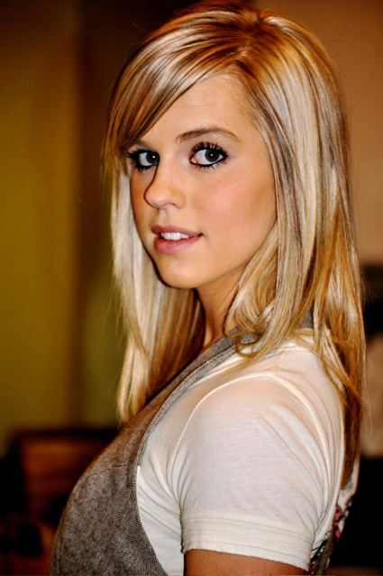 leighton_033 - Dorothee Sidenglanz