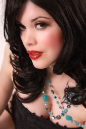 Scarlett C - In Black