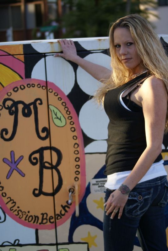 Brandy Michelle - Mission Beach 2/09