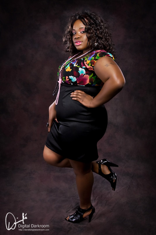 KimmiK Plus Size Model