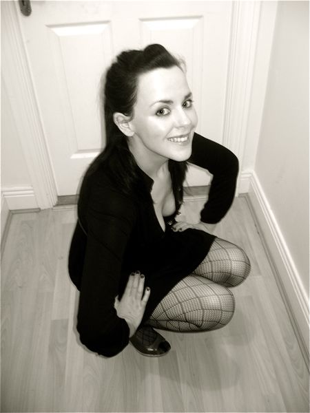 Shellybob81 - Fashion n tights..