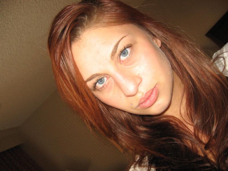 victoria caroline - me