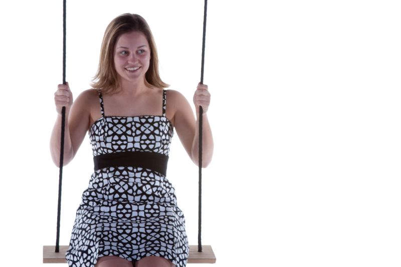 Samantha Vaughan - Swing