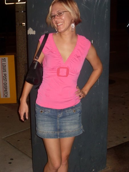 Ashes - I love mini skirts!!!