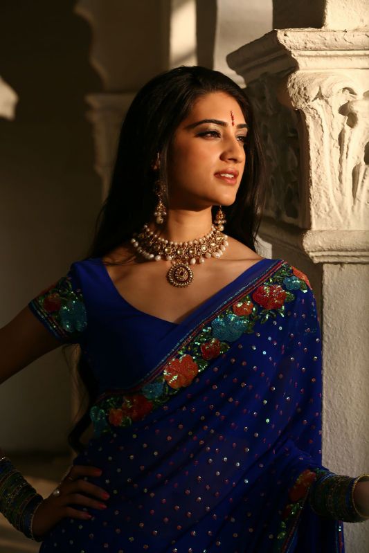 Shilpa - Half Body Shot_Blue 1