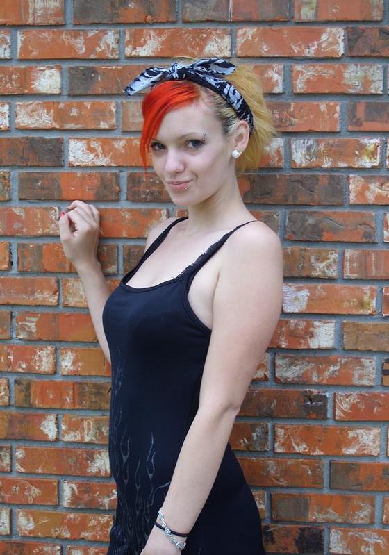 SADIE - ANOTHER BRICK IN THE WALL