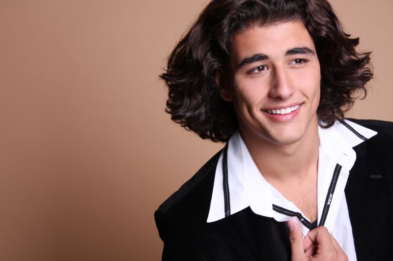 Dylan Shoelson - Head shot