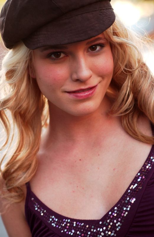 Kaitlyn Brielle - Meow