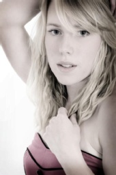 louisecroft - Headshot