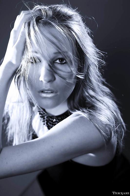 Sami Lee - Teknari