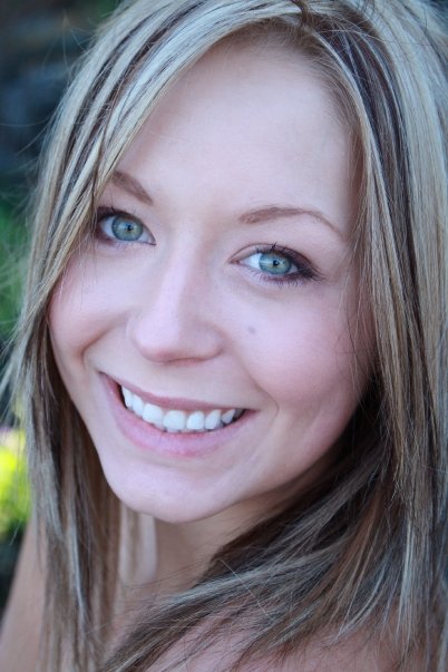 Carolyn Bridgette - Smile!