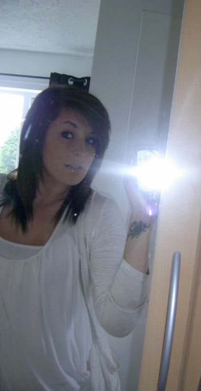 Chelsea Tromans - x