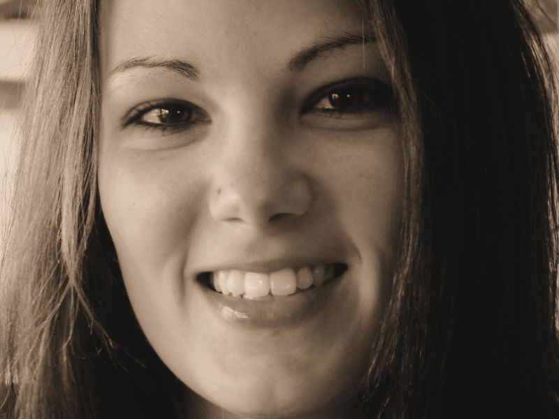 Kaye - head shot