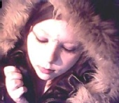 Mia - Face Shot Modeling Coat