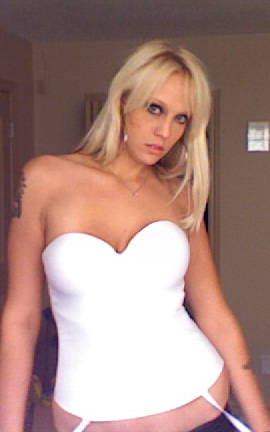 TheBlondeOne G