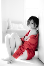 I-Ling - Red Shirt