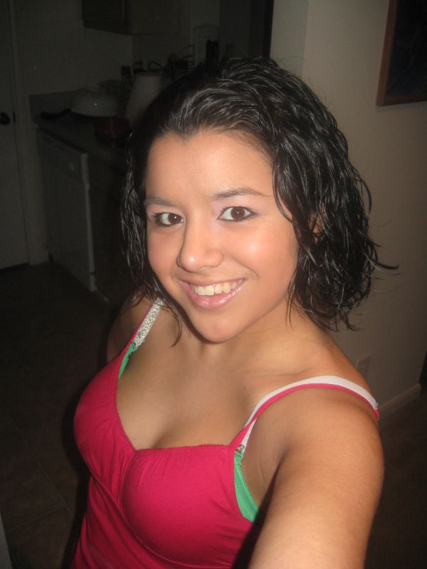 Sara Anguiano - Me