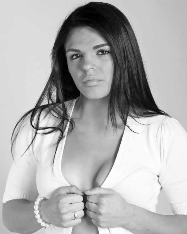 Manda - White Sweater 4