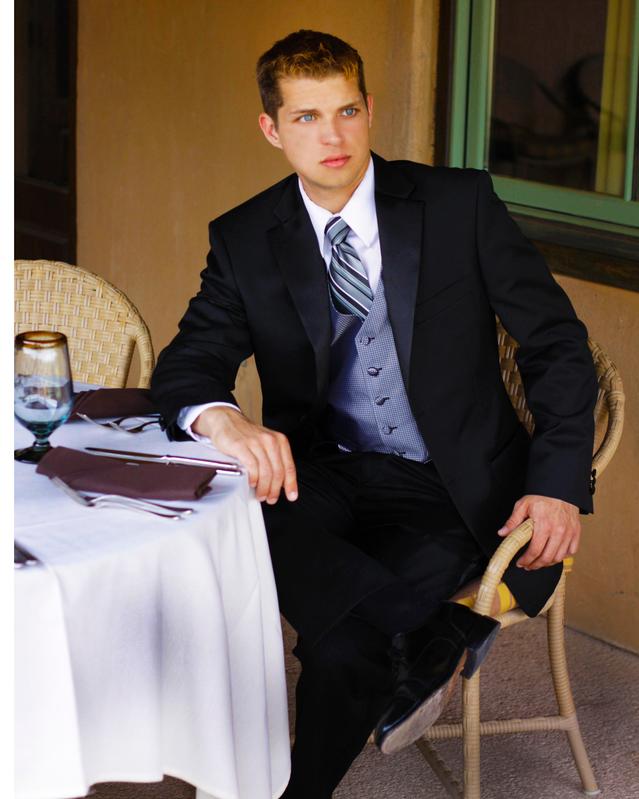 Travis Nichols