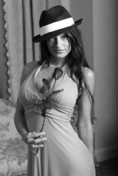 Madison - Black and White, hat