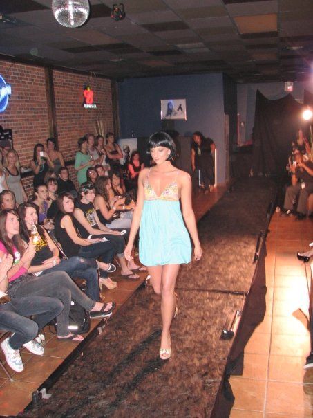 Alexis - Fashion Show