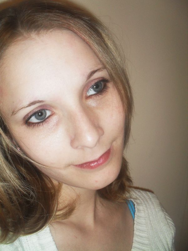 Tasha Linette - Full Face